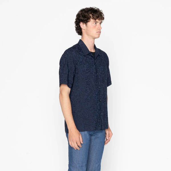 ALOHA SHIRT
Jungle Jacquard - Navy