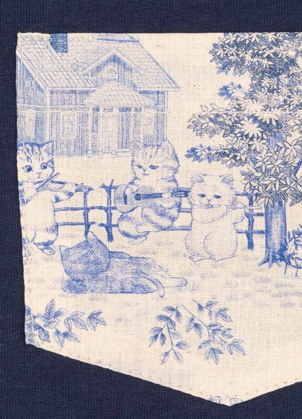 Pocket Tee in Navy Linen Cats