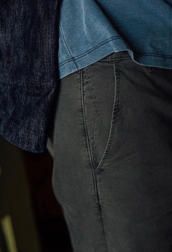 THE PIPE STRAIGHT OXFORD CHINO PANTS- CHARCOAL