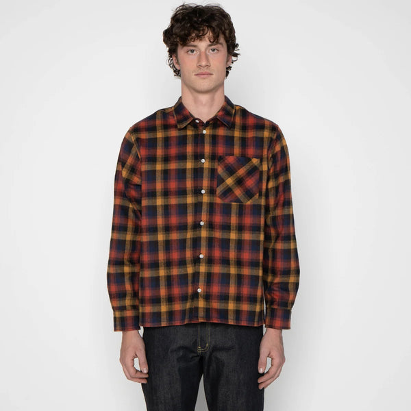 TRUE SHIRT
Shaggy Flannel - Red/Amber/Navy
