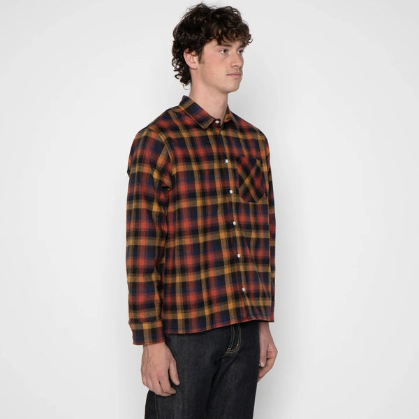 TRUE SHIRT
Shaggy Flannel - Red/Amber/Navy