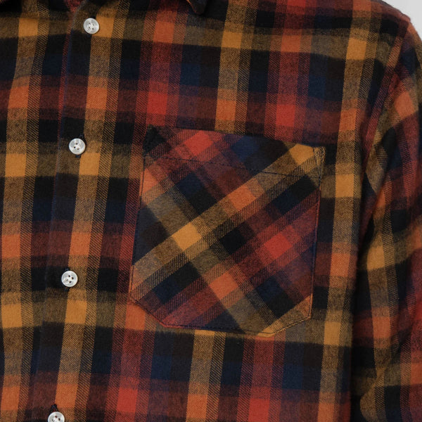 TRUE SHIRT
Shaggy Flannel - Red/Amber/Navy