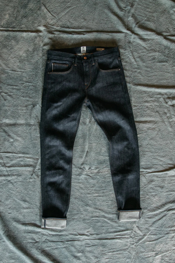 "THE PEN" SLIM JEANS - INDIGO RAW AIR 11.5OZ